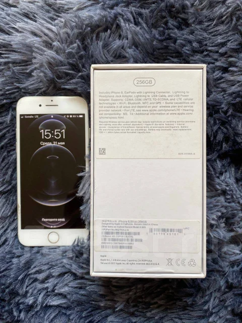 Apple iPhone 8. �/�, 256 ��, �����, 3G, 4G LTE ����
