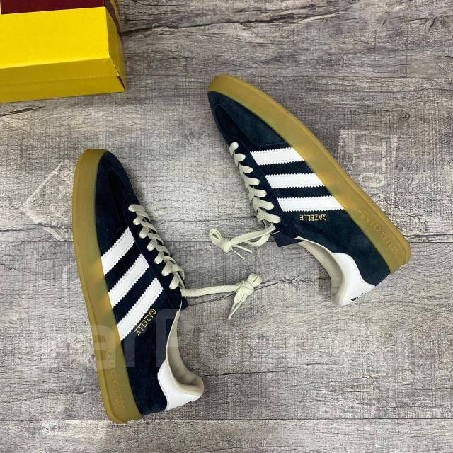 Adidas shop gazelle 43