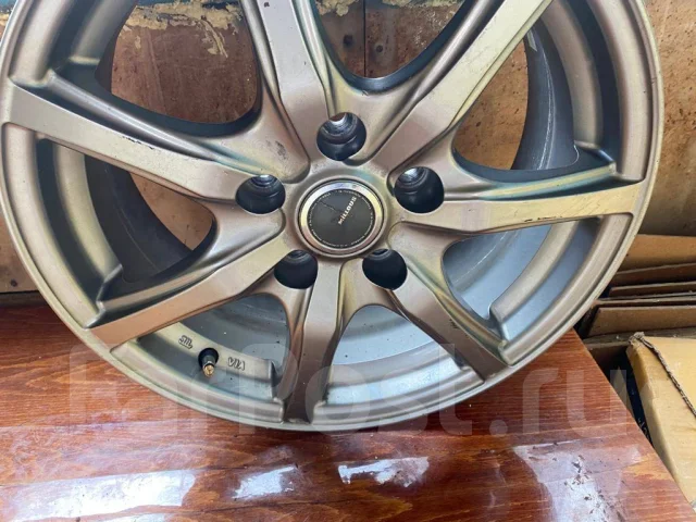Millous. x17" ����