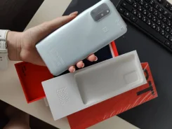 OnePlus 8T. �/�, 256 ��, �����������, 3G, 4G LTE, Dual-SIM, NFC ����