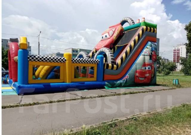 Надувные батуты, б/у, в наличии. Цена: 150 000₽ в Амурске