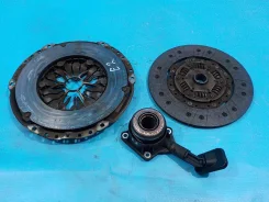 ��������� �������� Ford Kuga 1 2008-2012 1907329 ����