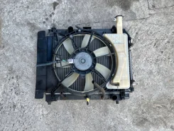 �������� Toyota Yaris 1640021260 ����
