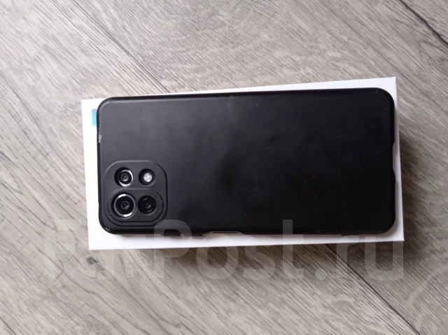 Xiaomi 11 Lite. �/�, 128 �� ����