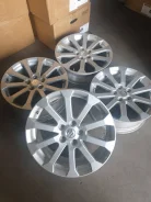 Suzuki. 7.0x18", 5x114.3, ET45 ����
