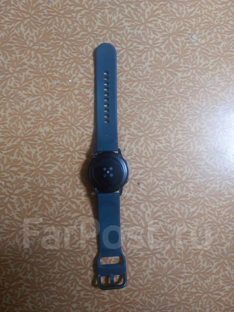 Samsung Galaxy Watch Active. GPS, NFC, IP68 ����