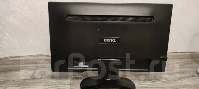 BenQ. 24" ����