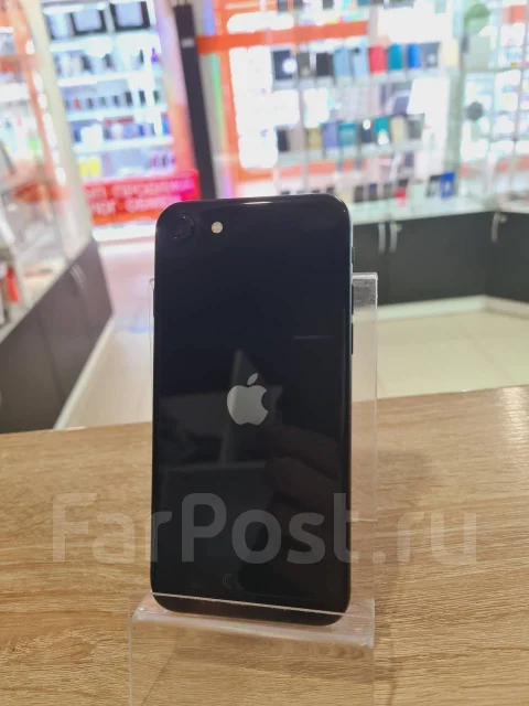Apple iPhone SE 2020. �/�, 64 ��, ������, 4G LTE, NFC ����