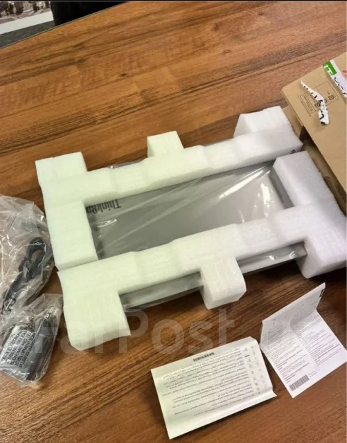 Lenovo ThinkBook 15. 15.6", 1,8����, ��� 16 ��, ���� 512���, WiFi: 1, Bluetooth: 1 ����
