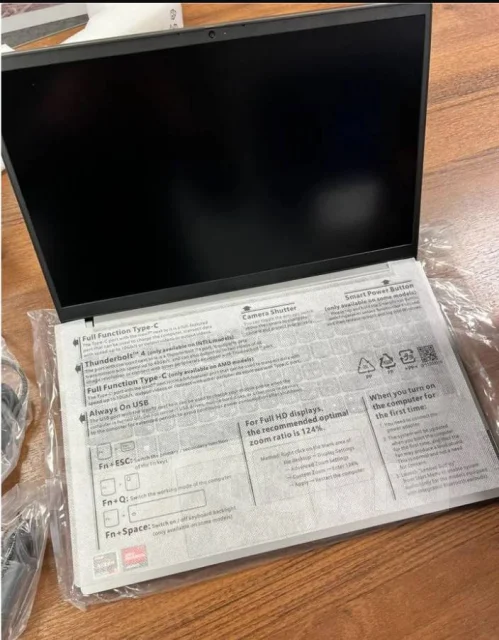Lenovo ThinkBook 15. 15.6", 1,8����, ��� 16 ��, ���� 512���, WiFi: 1, Bluetooth: 1 ����
