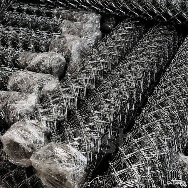 Сетка рабица стальная оцинкованная высота 1,5х10м. Иртышская 17, стр3 ...