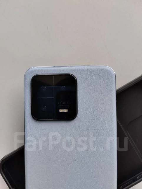 Xiaomi 13. �����, 256 ��, ���������, 3G, 4G LTE, 5G, Dual-SIM, NFC ����