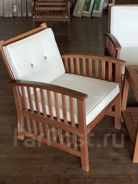 Комплект мебели на террасу диван, два кресла и стол, б/у, в наличии ...