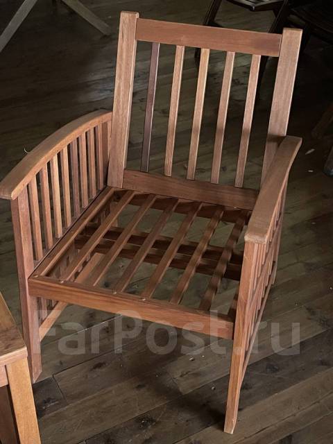 Комплект мебели на террасу диван, два кресла и стол, б/у, в наличии ...