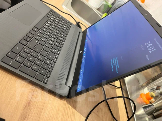 HP 15s. 14", ��� 6 ��, ���� 118���, WiFi: 1, Bluetooth: 1, ����������� �� 5��. ����