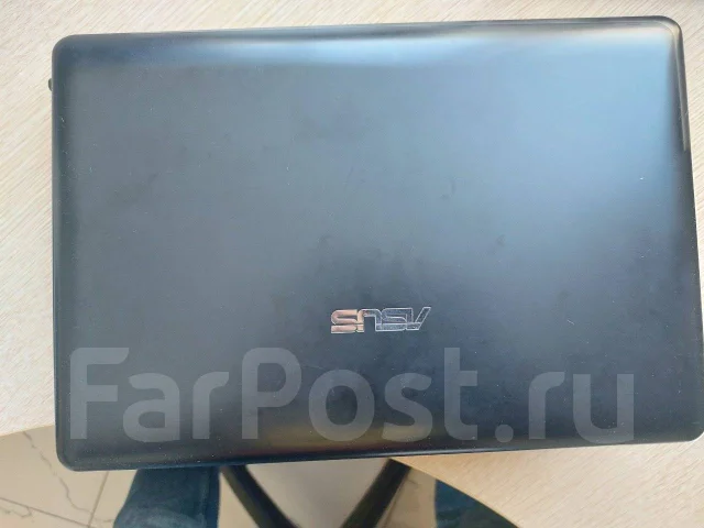Asus Eee PC 1215B. 12.1", 1,6����, ��� 2048 ��, ���� 250���, WiFi: 1, Bluetooth: 1, ����������� �� 1��. ����