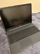 HP 15s. WiFi: 1, Bluetooth: 1 ����