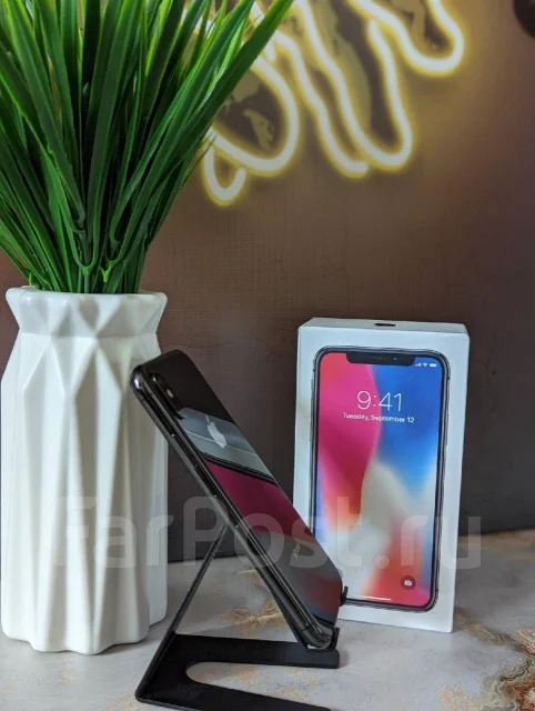 Apple iPhone X. �����, 64 ��, ������, 3G, 4G LTE, 5G, Dual-SIM, ����������, NFC ����