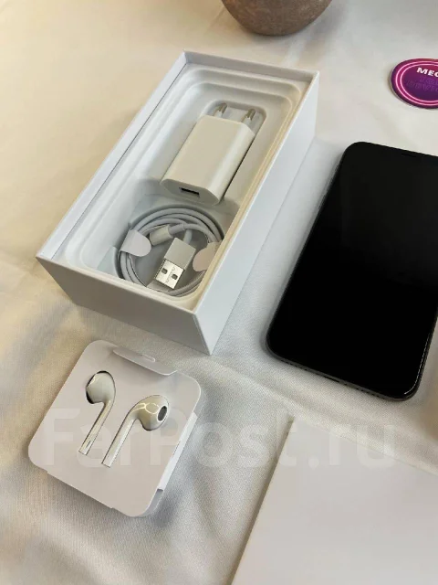 Apple iPhone X. �����, 64 ��, ������, 3G, 4G LTE, 5G, Dual-SIM, ����������, NFC ����
