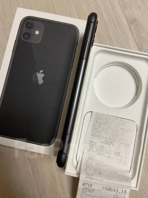 Apple iPhone 11. �����, 64 ��, ������, 3G, 4G LTE, 5G, Dual-SIM, ����������, NFC ����