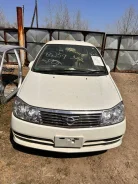 Nissan Liberty. RM12, QR20DE ����