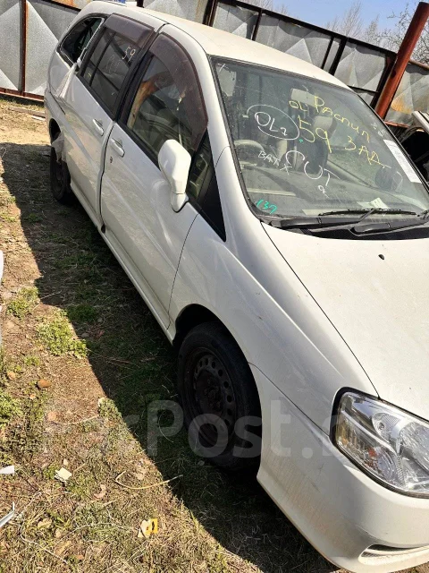 Nissan Liberty. RM12, QR20DE ����
