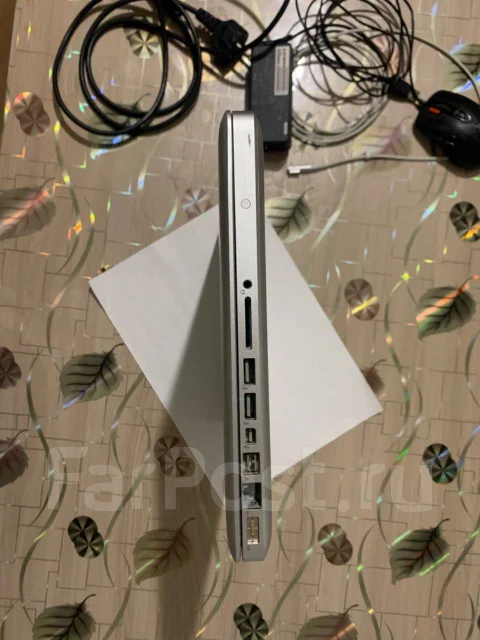 Apple MacBook Pro 13 2011 Early. 13.3", 2,3����, ��� 8 ��, ���� 750���, WiFi: 1, Bluetooth: 1, ����������� �� 2��. ����