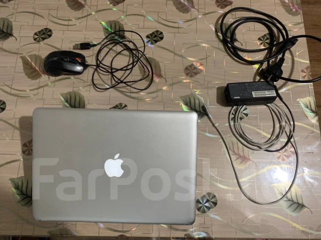 Apple MacBook Pro 13 2011 Early. 13.3", 2,3����, ��� 8 ��, ���� 750���, WiFi: 1, Bluetooth: 1, ����������� �� 2��. ����