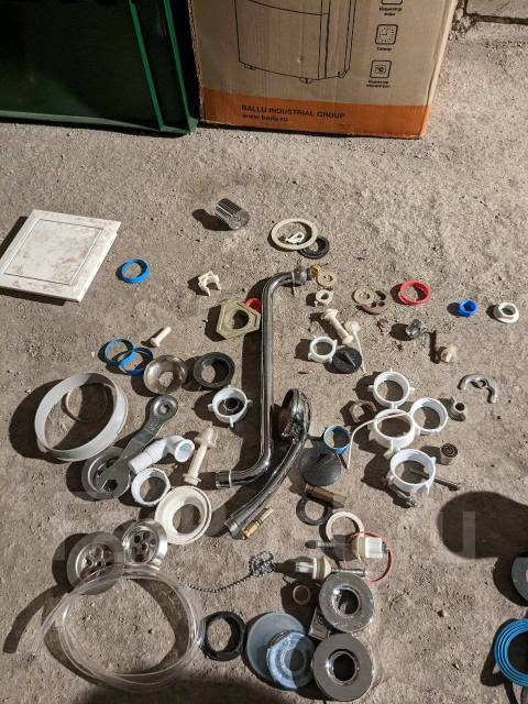 Сантехника (краны, фитинги, гибкая подводка и пр. ), в наличии. Цена: 1 ...