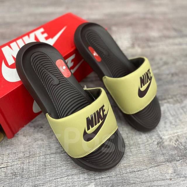 Nike sale benassi 43