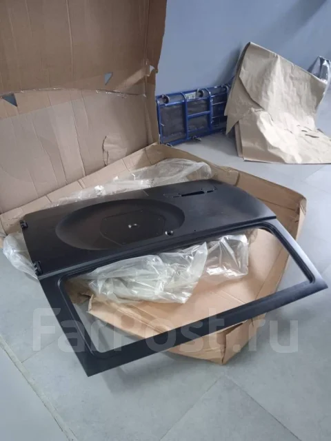 Задняя дверь на УАЗ Патриот мятая купить во Владивостоке по цене: 13 ...