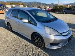 Honda Fit Shuttle. GP2, LDA ����