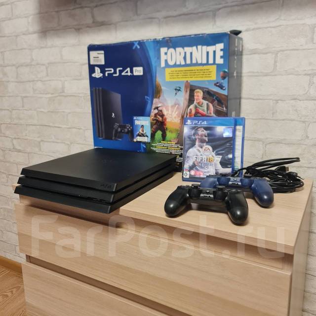 Sony PlayStation 4 Pro, ТОП 750 игр, 1 Tb, 4K, 2 джойстика, б/у, в ...