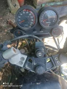 Kawasaki GPZ 400 ����