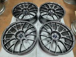 Enkei Perfomance Line PFM1. 9.0x19", 5x112, ET45, �� 66,6���. ����