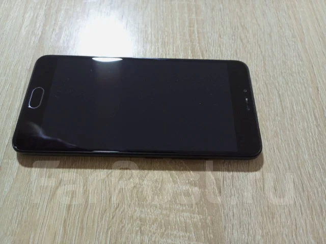 Meizu M5. �/�, 16 ��, ������, 4G LTE, Dual-SIM ����