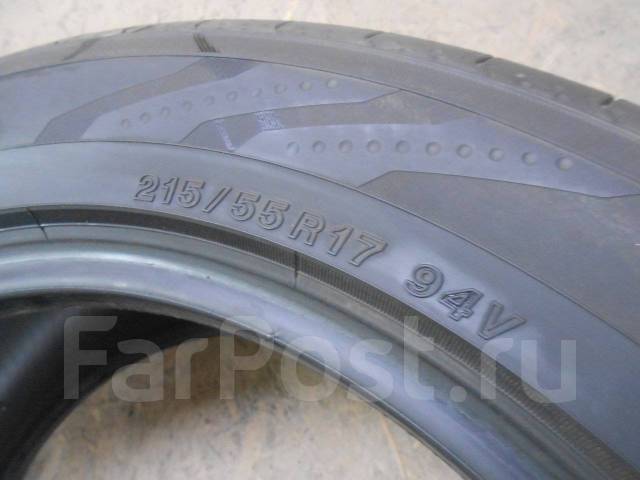 Yokohama BluEarth RV-03, 215/55 R17, 17