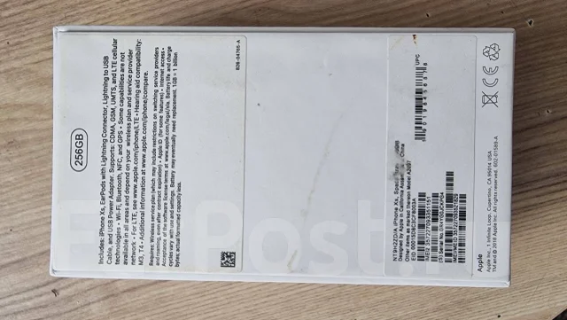 Apple iPhone Xs. �/�, 256 ��, ������, 3G, 4G LTE, NFC ����