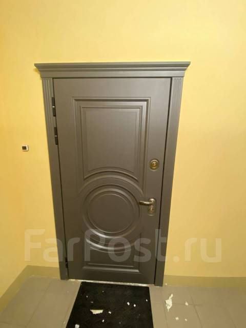 Монтаж-установка входных дверей 3000 во Владивостоке