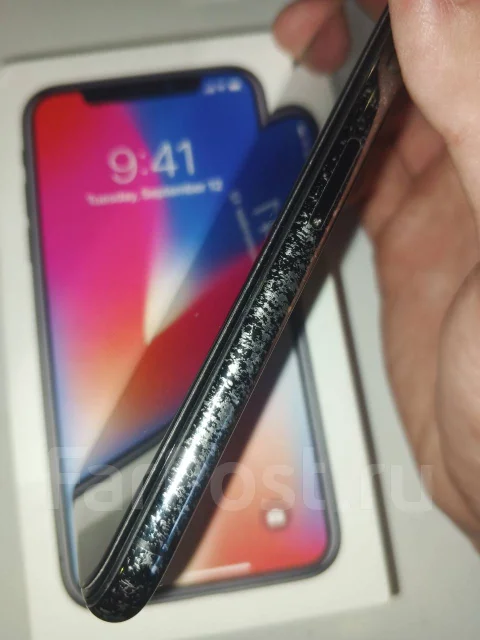 Apple iPhone X. �/�, 64 ��, ������, 4G LTE, NFC ����