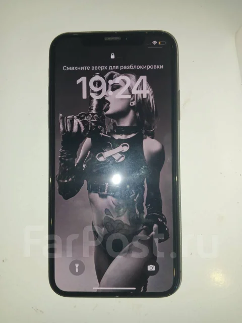 Apple iPhone X. �/�, 64 ��, ������, 4G LTE, NFC ����
