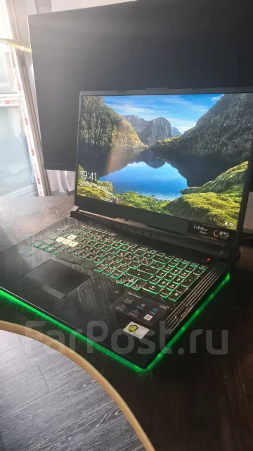 Asus ROG Strix G GL731GU. 17.3", 2,6����, ��� 16 ��, ���� 1 000���, WiFi: 1, Bluetooth: 1, ����������� �� 2��. ����