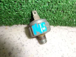 ������ �������� ����� Toyota Camry 1994 8353030080 8353030080 ����