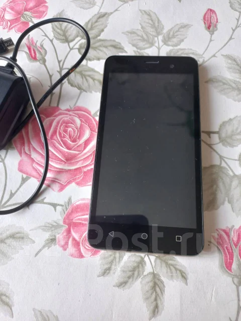 Oysters Pacific E. �/�, 8 ��, �������, Dual-SIM, 4G LTE ����