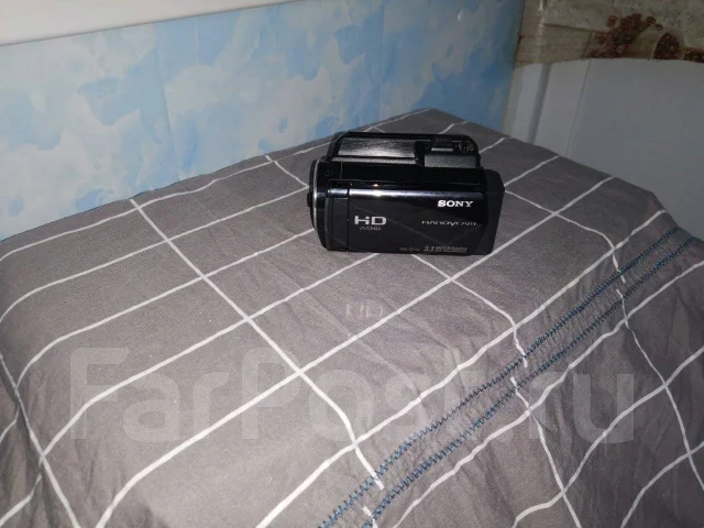 Sony HDR-XR150E. 4 - 4.9 ��, � ���������� ����