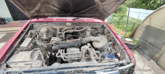 Toyota Hilux Surf. ��������, 4wd, 25.0 (94��.�.), ������, 280 000����. �� ����