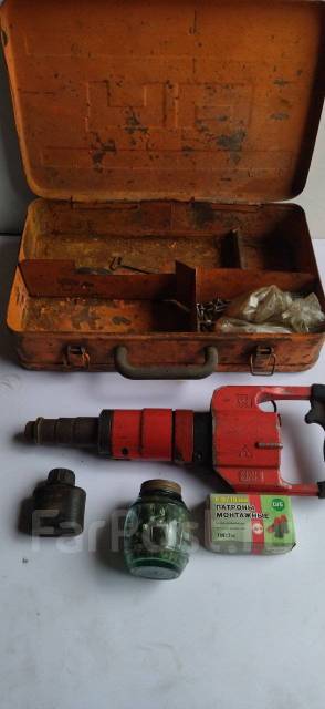 Строительно-монтажный пистолет ПЦ-84 -для дюбелей, б/у, в наличии. Цена ...