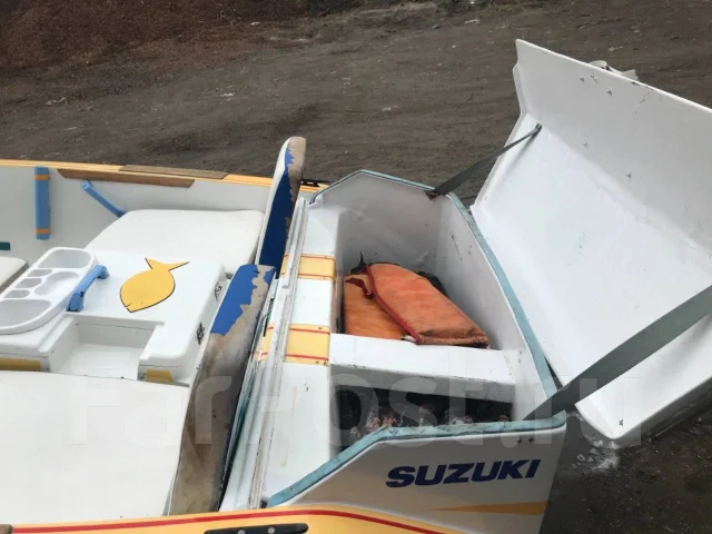 Suzuki. 2002 ���, ����� 4,2��., ��������� ������������, 70��.�., ������ ����
