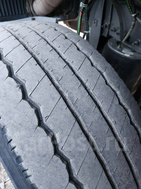 Volvo. x22.5" ����