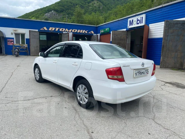 Toyota Corolla Axio. �������, ��������, 1.5 (110��.�.), ������, 197����. �� ����